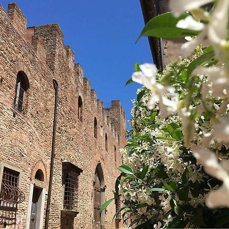 Palazzo Stiozzi Ridolfi Leilighet Certaldo Eksteriør bilde